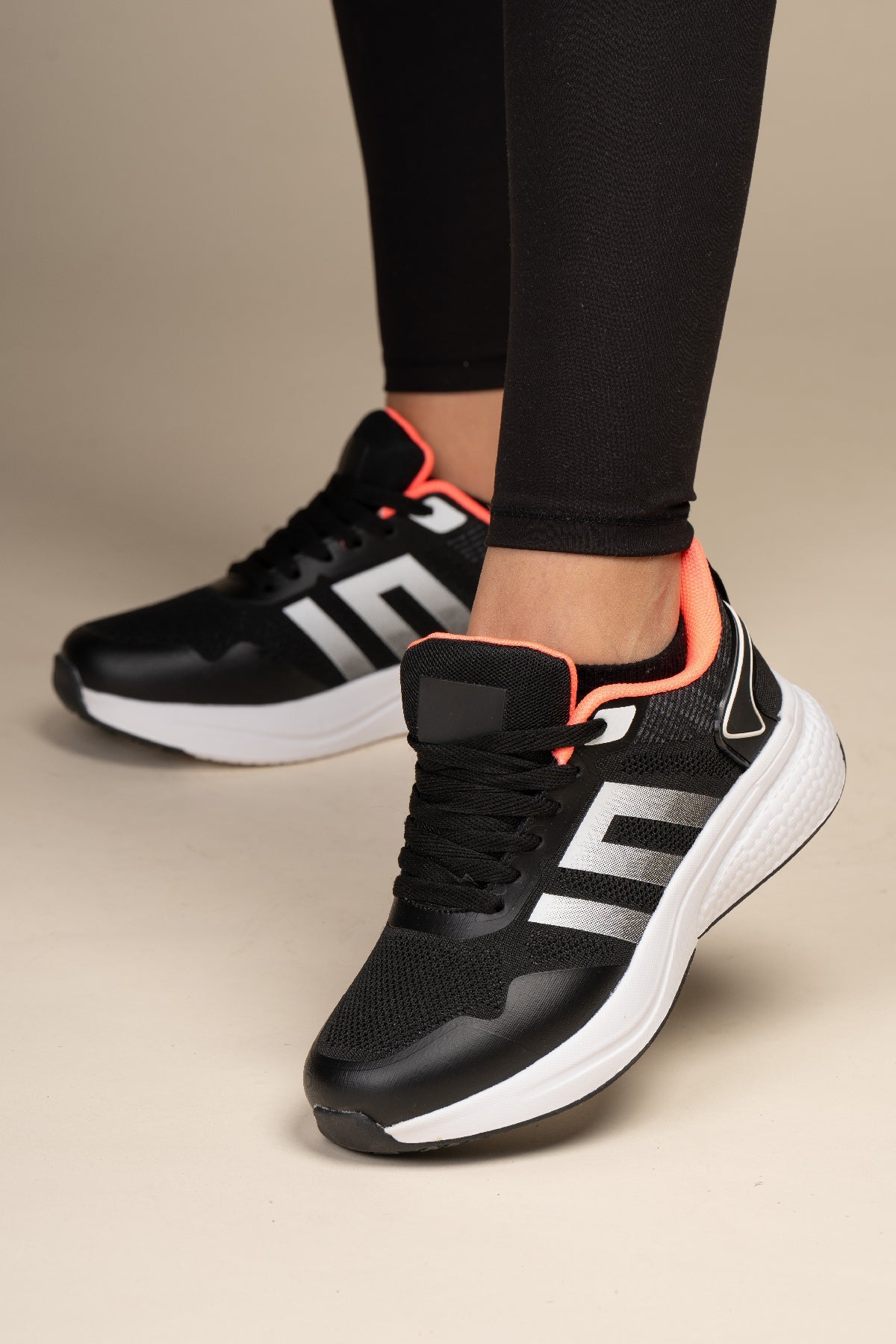 Zapatilla Deportiva Mujer Negro Griffin Chinitown Chinitown